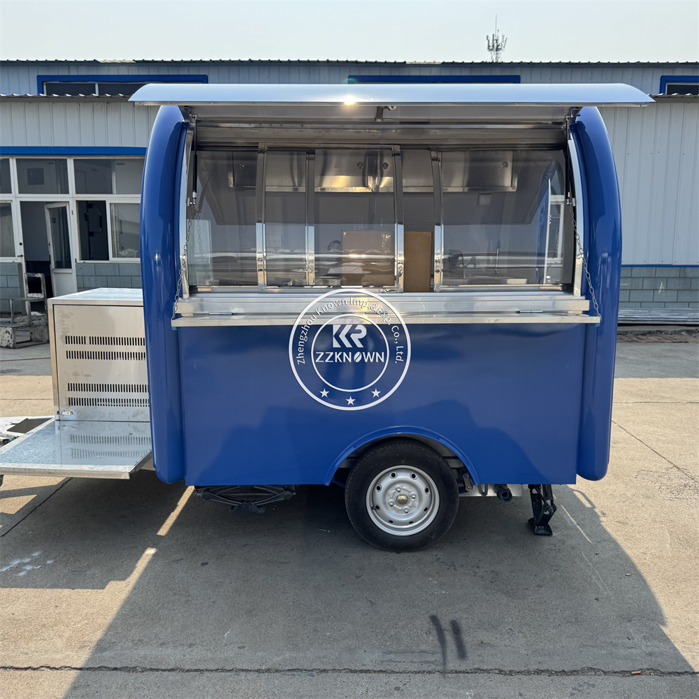 Street Food Snacks - Przyczepa barowa mobilna na zewnątrz, ciężarówka,